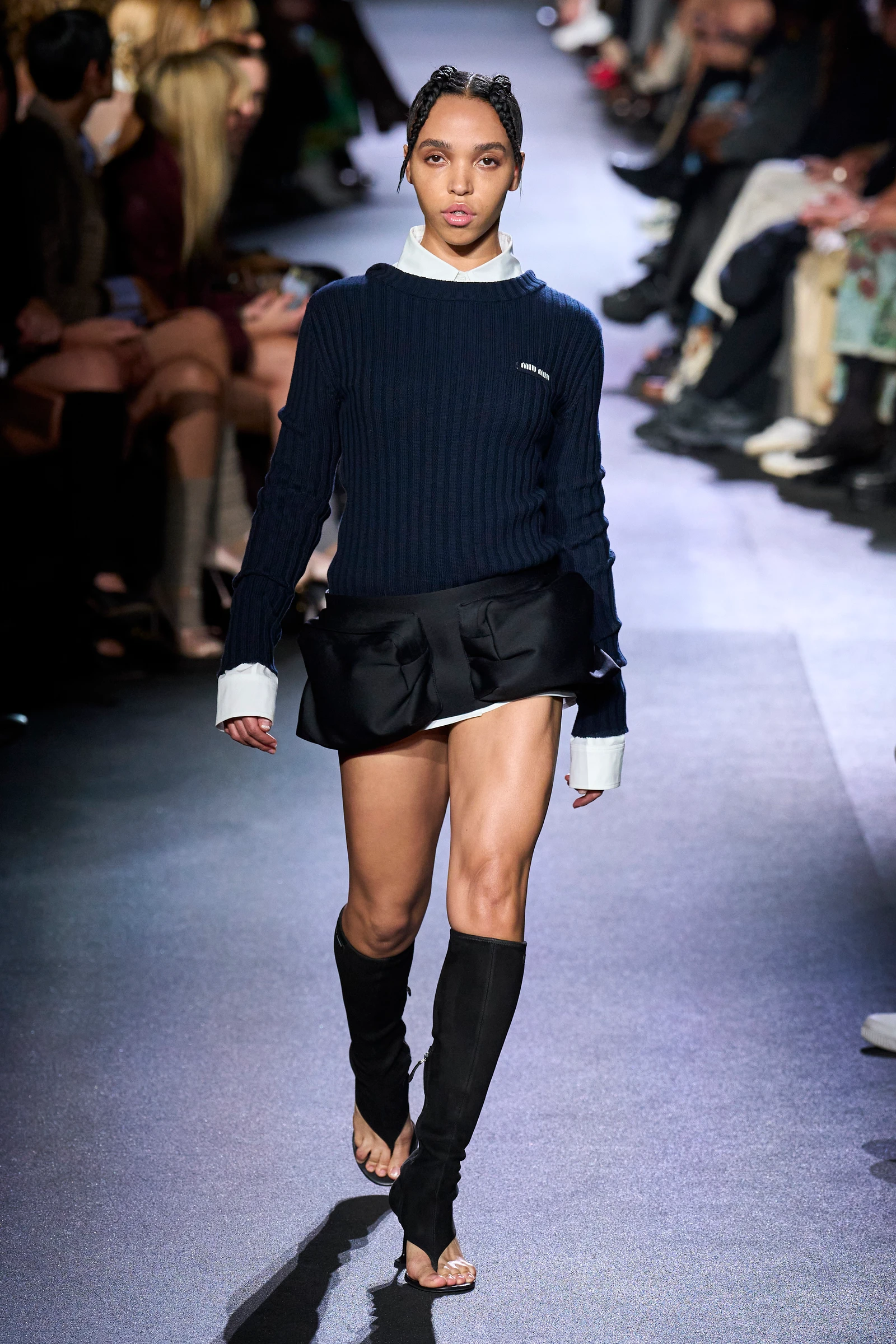 1664973529116-miu-miu-s23-064