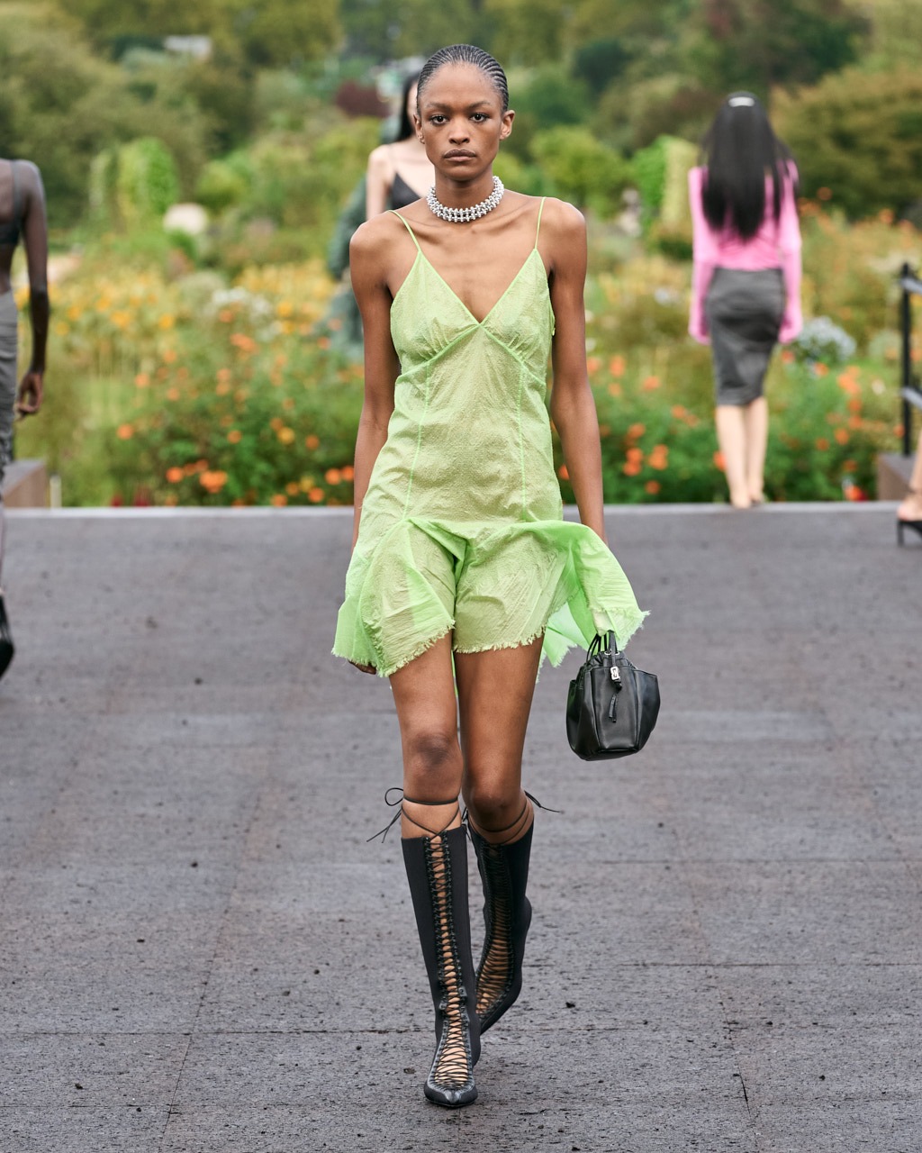 Givenchy-SS23-LOOK-16