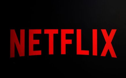 https __hypebeast.com_image_2022_10_netflix-to-charge-accounts-extra-users-early-2023-001