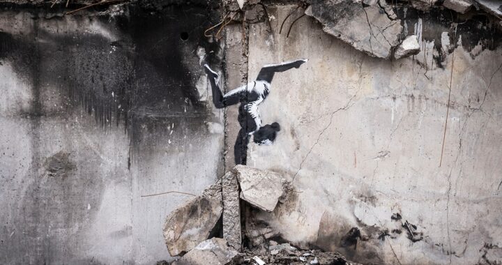 https __hypebeast.com_image_2022_11_banksy-ukraine-artwork-graffiti-confirmed-putin-judo-kid-handstand-1